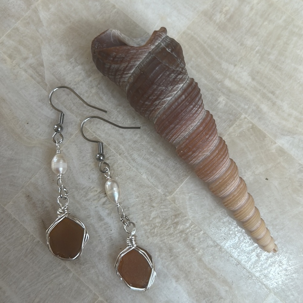 New Handmade Sea glass Earrings with freshwater Pearl |Real brown sea-glass
